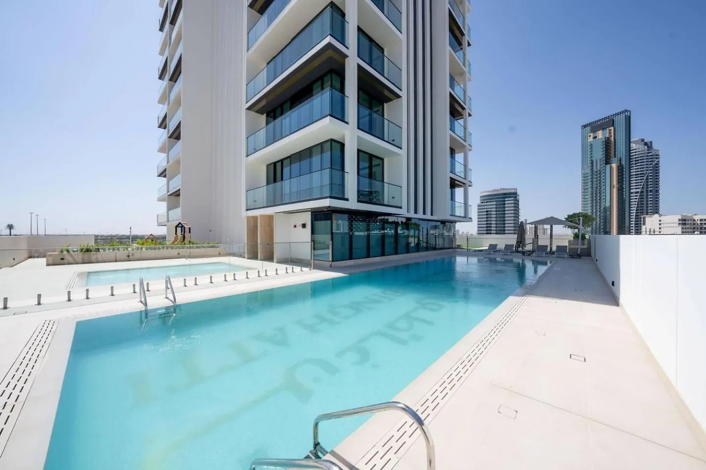 Relax In Style 1Br Haven In Binghatti Venus! Dubai Apartment